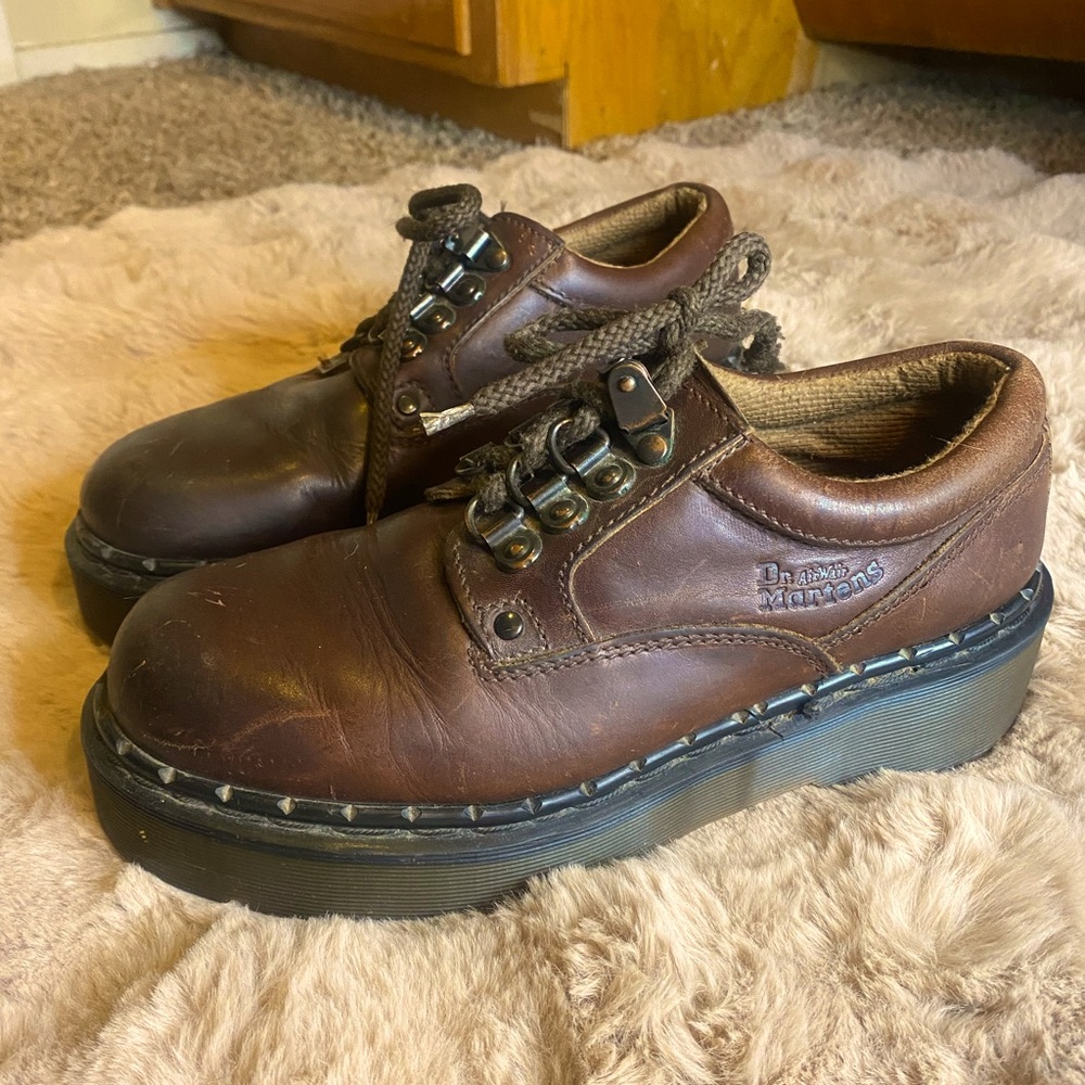 Dr. Martens Air Walk shoes - size 6